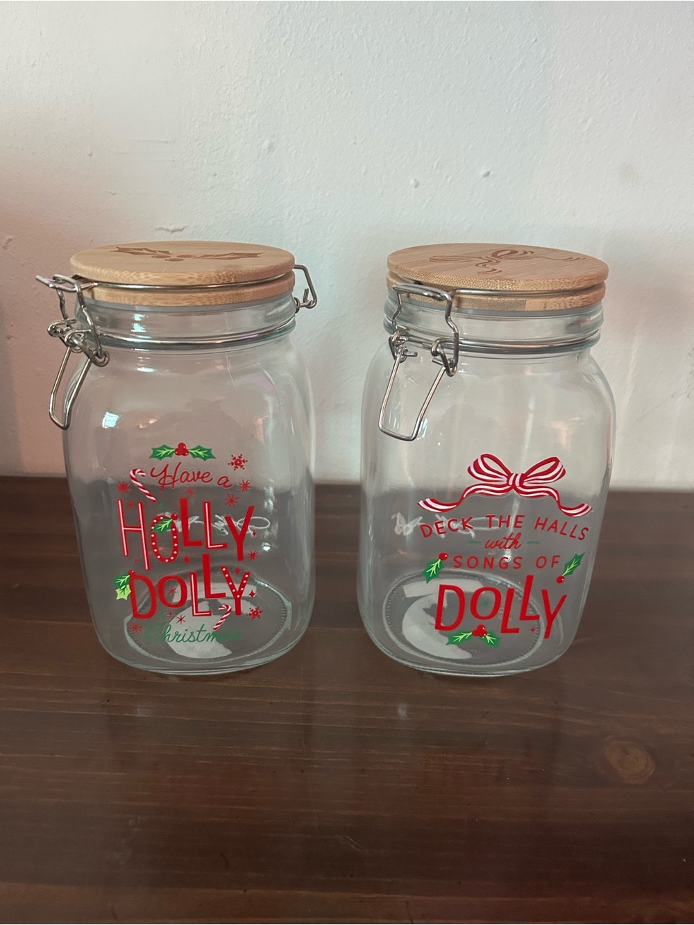 New Dolly Parton Christmas Glass Storage Jar with Wooden Lid 8”
